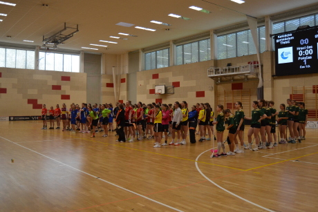 Přátelské setkání florbalových týmů